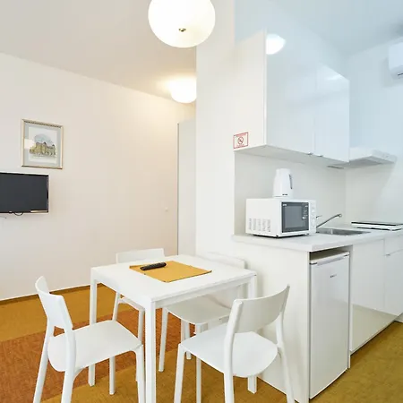 Skylux Apartments By Irundo Zagreb Exterior photo