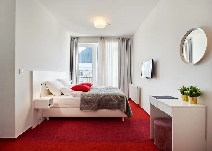 Skylux Apartments By Irundo