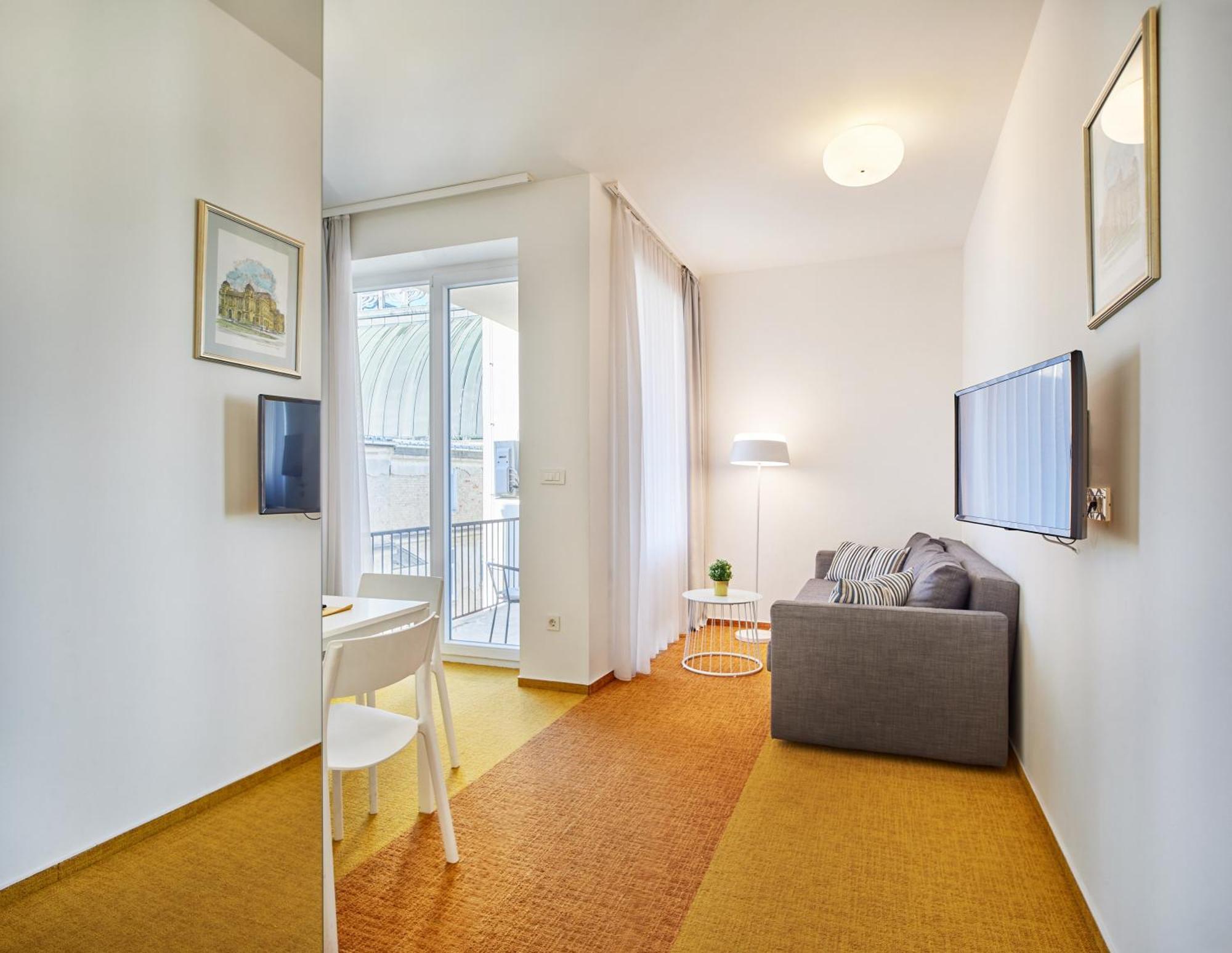 Apartment Skylux By Irundo *