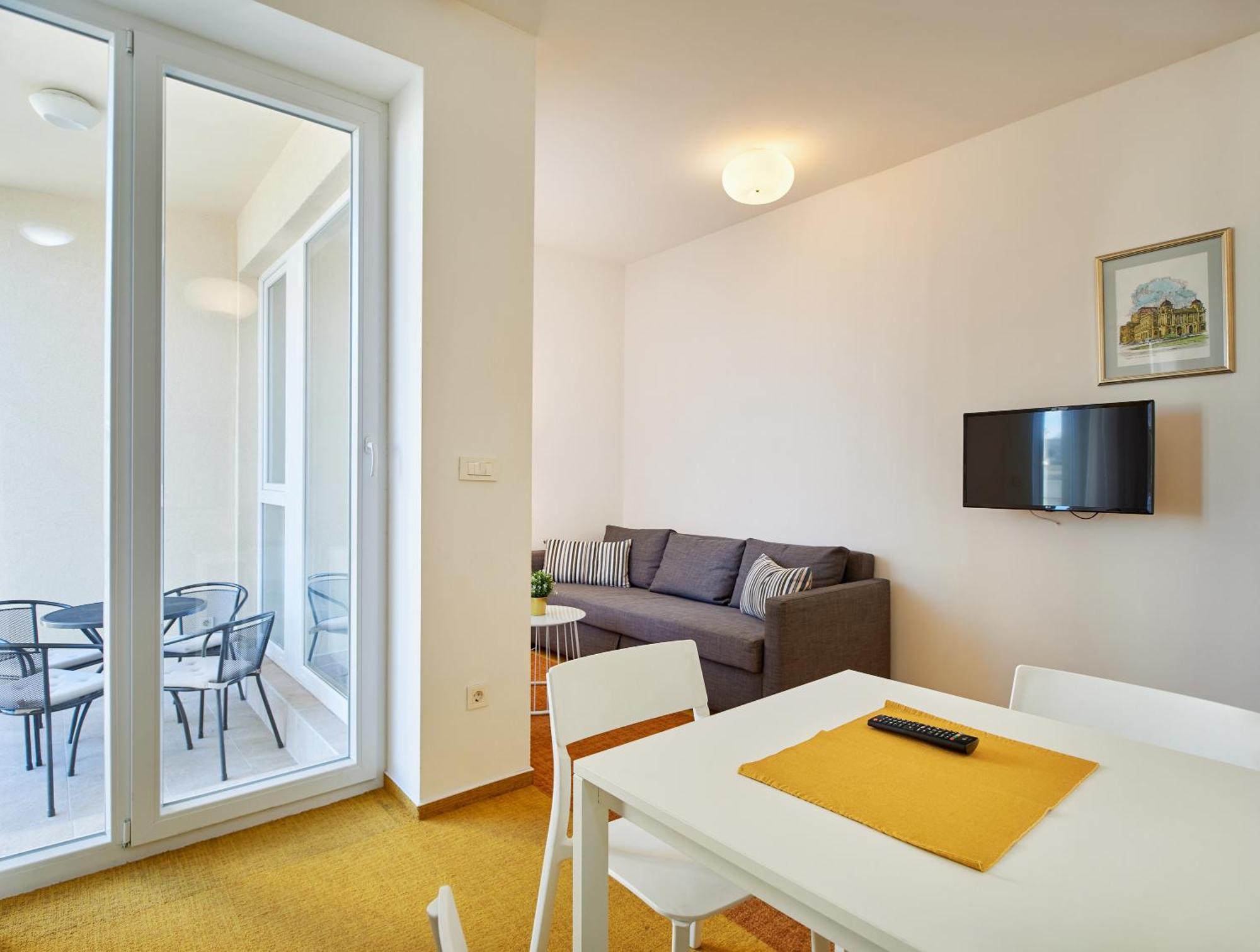 Skylux By Irundo Apartment